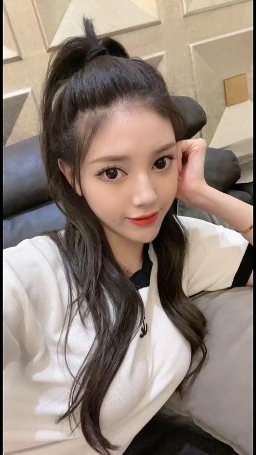 兜儿个人资料,青春追梦，才华横溢的文艺新星