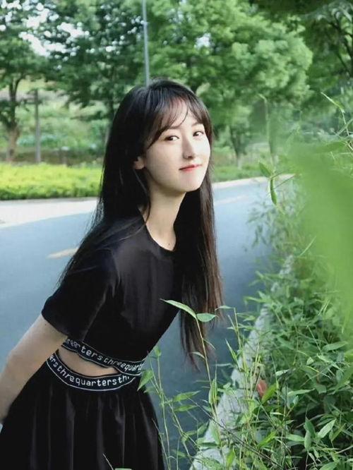 袁冰妍生活照,展现清新自然的美